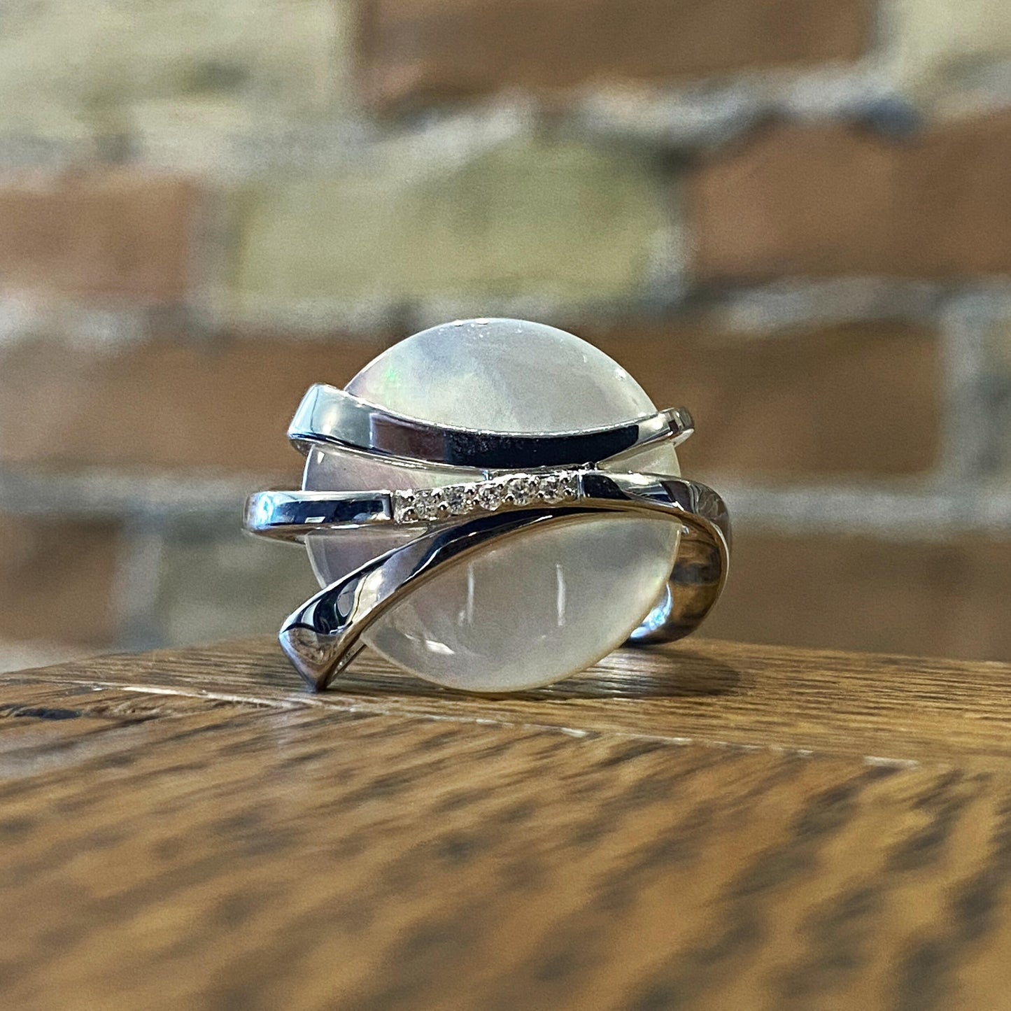 mother-of-pearl-and-diamond-ring