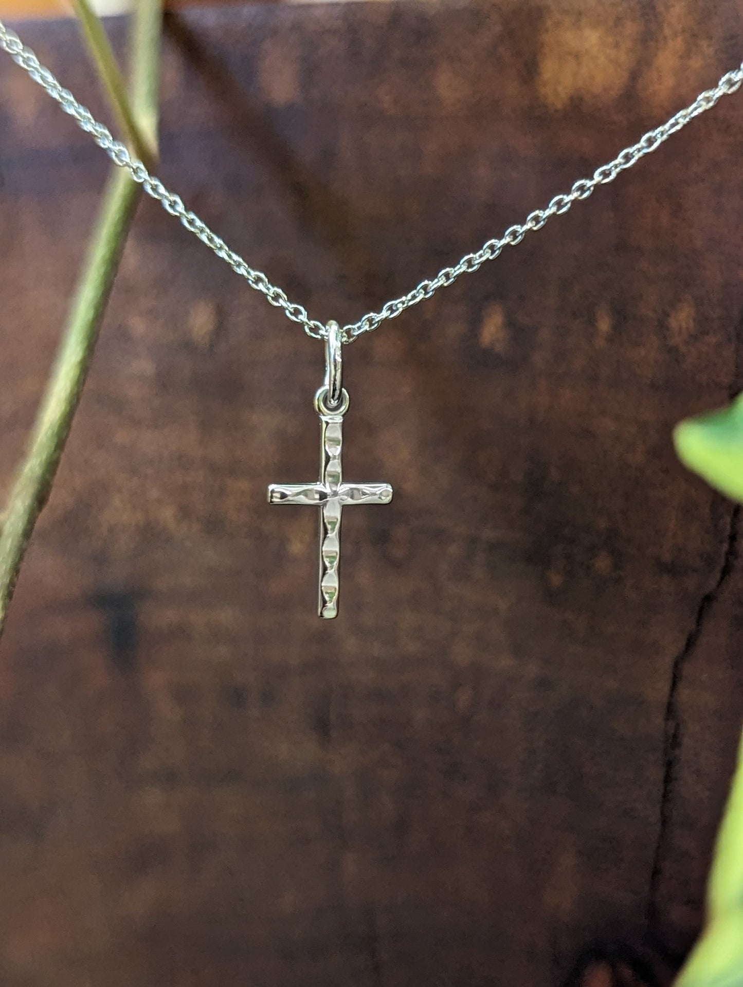 Small Faceted Cross