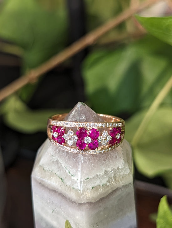 Load image into Gallery viewer, Zeghani Ruby Flower Ring
