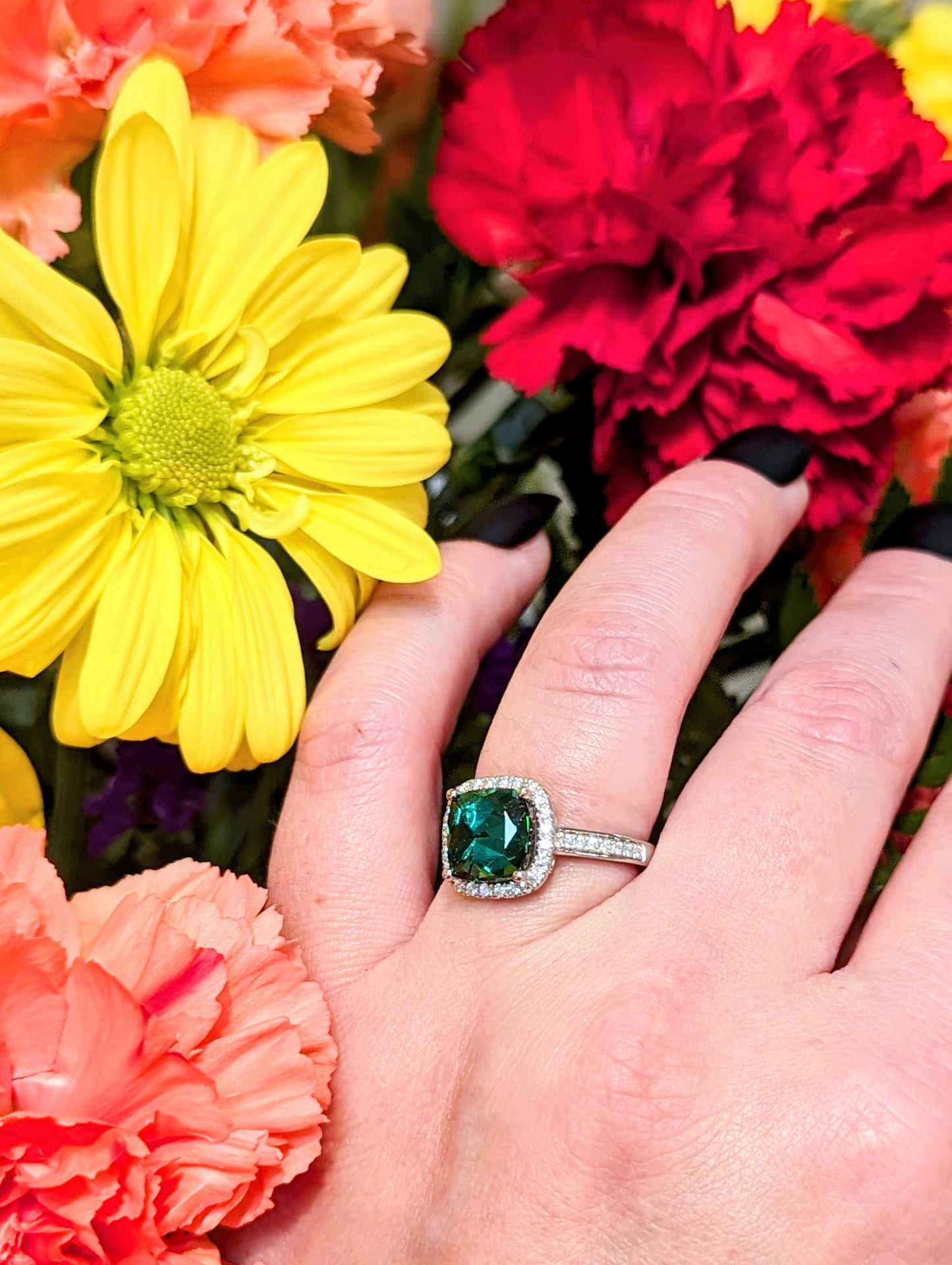 Load image into Gallery viewer, Green Tourmaline Halo Ring
