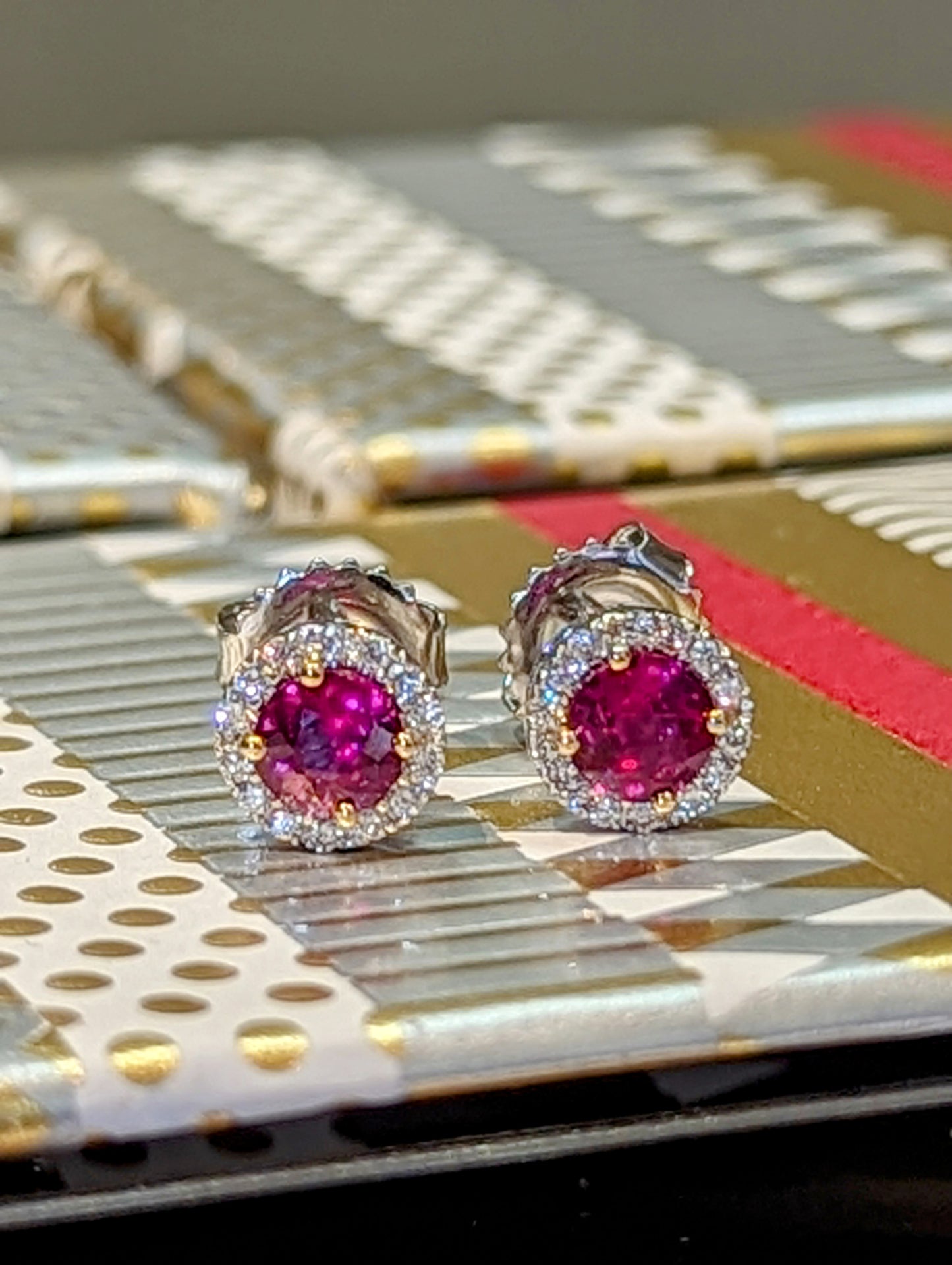 Load image into Gallery viewer, Plumb Gold Original Ruby Halo Studs
