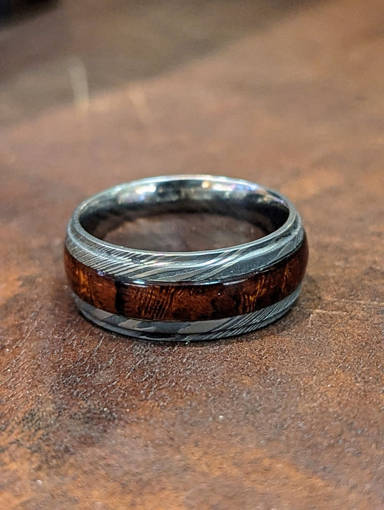 Load image into Gallery viewer, Damascus and Hardwood Band
