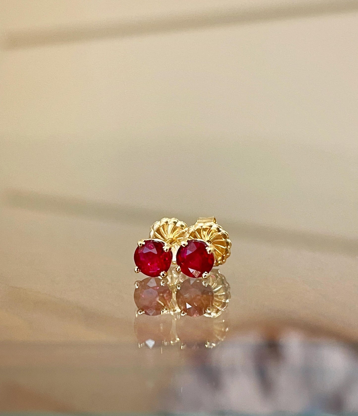 Load image into Gallery viewer, Plumb Gold Original Ruby Studs
