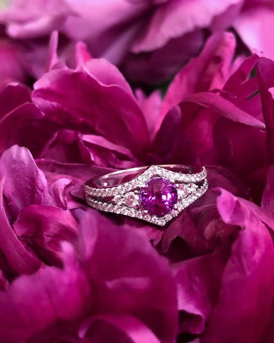 Load image into Gallery viewer, Zoma Color Pink Sapphire Ring
